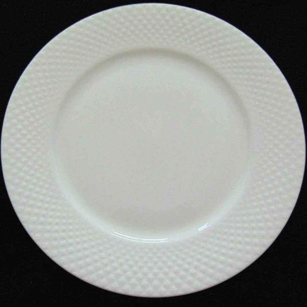 4 Mikasa Huntington White Bone China 8” Salad Dessert Plates Set of 4